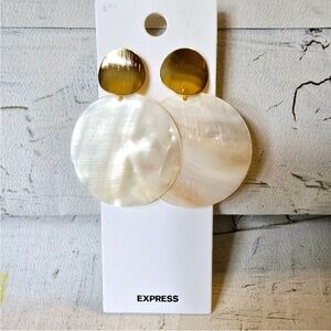 Express Gold Shell Earrings NWT